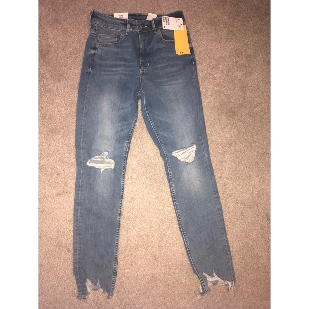H&M Skinny destroyed denim jeans
